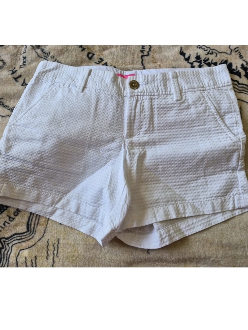 Lilly Pulitzer Size 4 White Callahan Shorts Texture